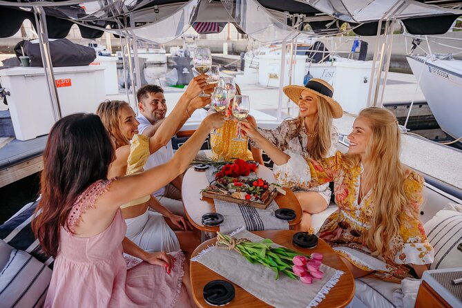 luxury-shared-e-boat-cruise-with-wine-charcuterie-sea-lions-spotting