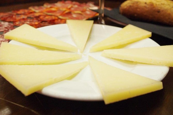 madrid-locals-wine-and-tapas-lunch-tour-with-a-side-of-history