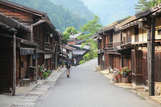 magome-tsumago-nakasendo-trail-day-hike-with-government-licensed-guide