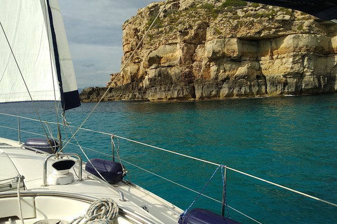 mallorca-sailing-snorkelling-as-a-local-with-drinks-and-food