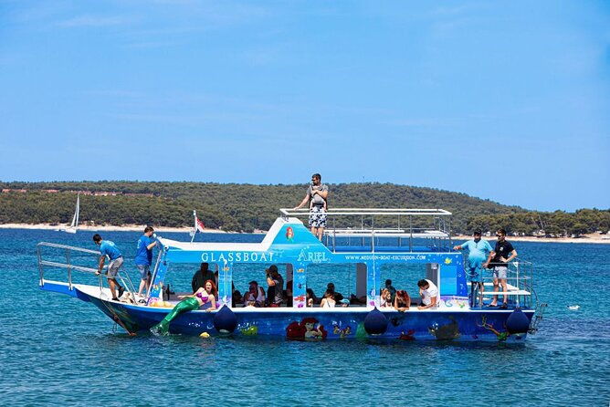 medulin-glass-boat-tour-experience-to-kamenjak-with-mermaid