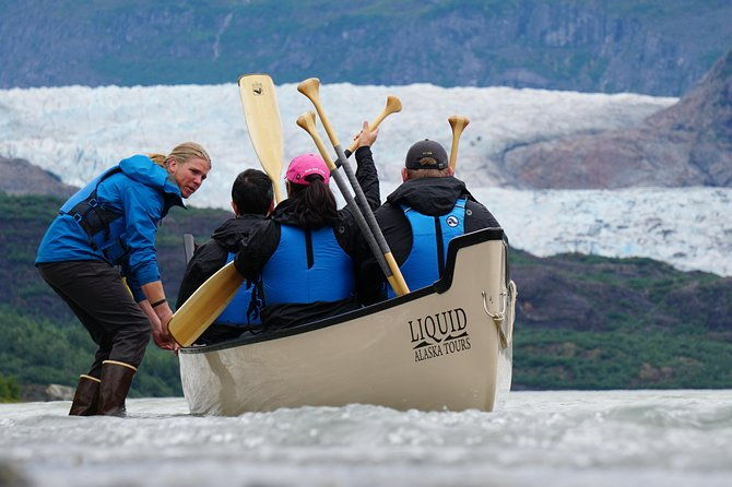 mendenhall-glacier-lake-canoe-tour