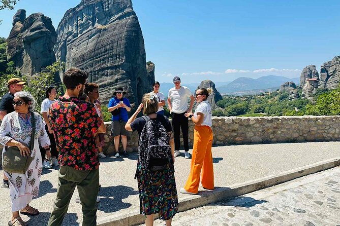 meteora-panoramic-morning-small-group-tour-with-local-guide