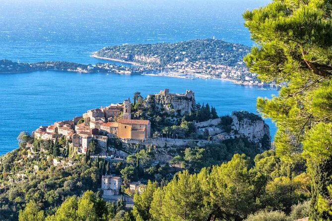 monaco-monte-carlo-and-eze-village-small-group-half-day-tour