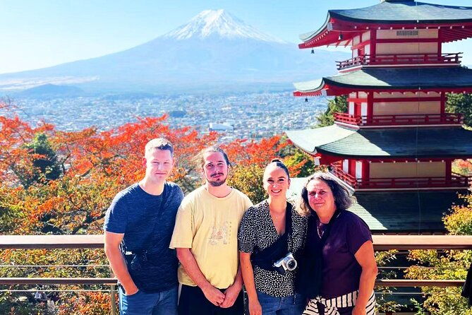 mt-fuji-arakurayama-sengen-parkoshino-hakkaikawaguchi-lake-tour