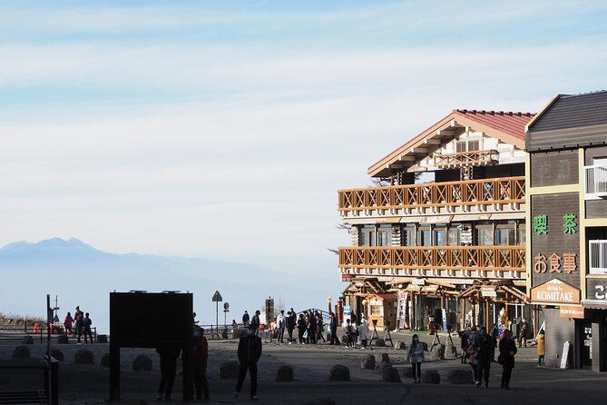 mt-fuji-fifth-station-and-lake-kawaguchiko-private-tour-by-car
