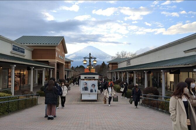 mt-fuji-view-and-2hours-free-time-at-gotemba-premium-outlets