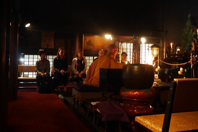 mt-inunaki-trekking-and-goma-prayer-experience-in-osaka