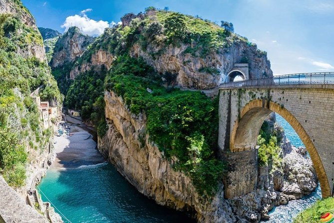 naples-shore-excursion-private-tour-to-sorrento-positano-and-amalfi