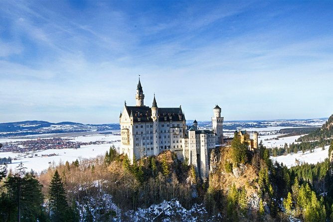 neuschwanstein-castle-tour-with-skip-the-line-from-hohenschwangau
