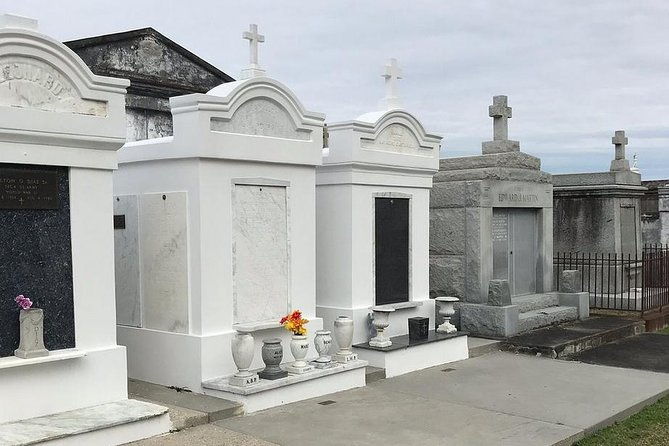 new-orleans-city-and-cemetery-sightseeing-tour