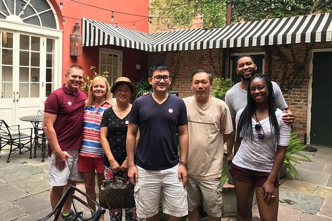 new-orleans-food-walking-tour-of-the-french-quarter-with-small-group-option