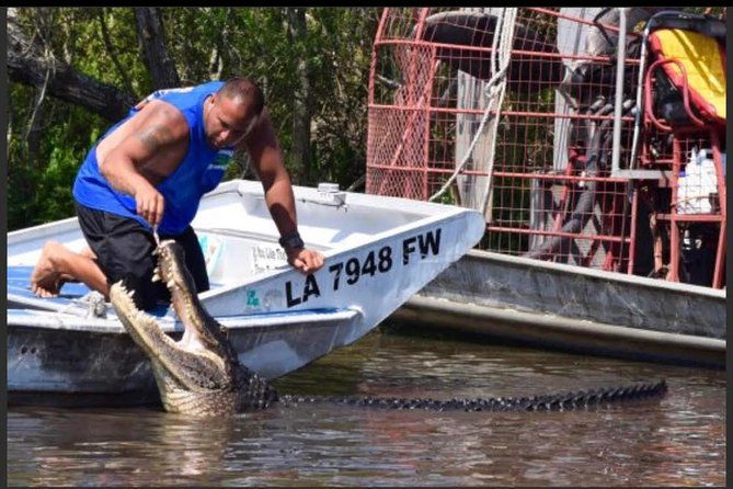 new-orleans-small-group-airboat-swamp-tour
