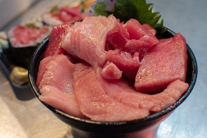 old-meets-new-fish-market-tour-of-tokyo