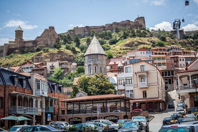 old-tbilisi-tour-private-walking-tour-with-wine-tasting