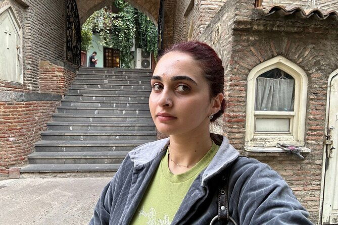 old-town-tbilisi-walking-tour-wine-tasting-with-a-local-guide