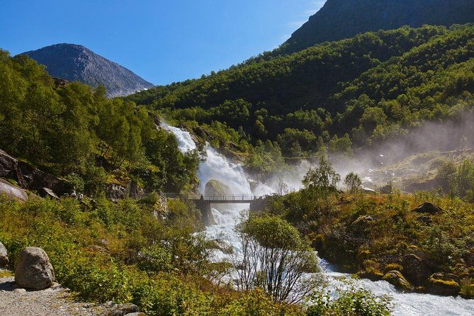 olden-shore-excursion-the-amazing-briksdal-glacier