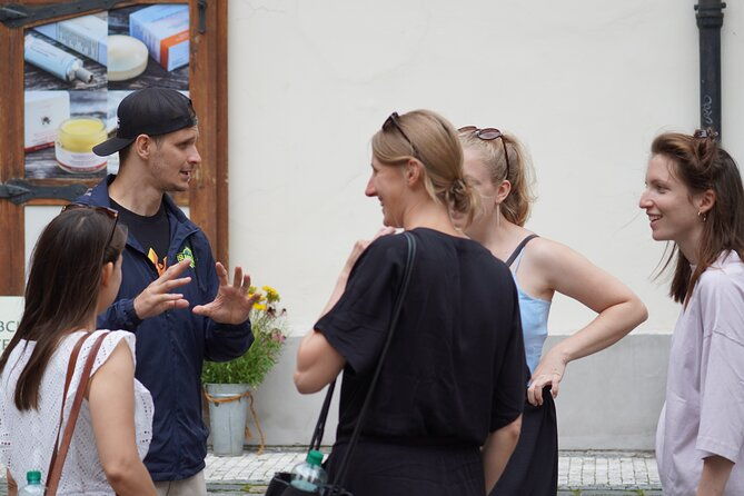 one-prague-tour-old-town-road-with-local-food-beer-%ef%b8%8f