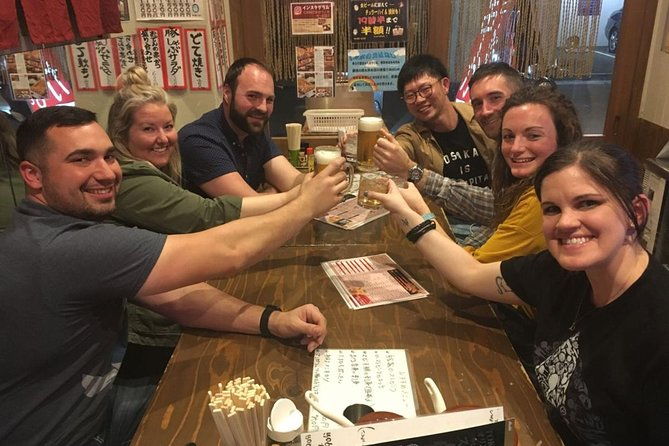 osaka-bar-hopping-night-walking-tour-in-namba
