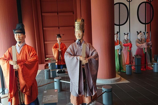 osaka-castle-dotonbori-lively-one-day-walking-tour