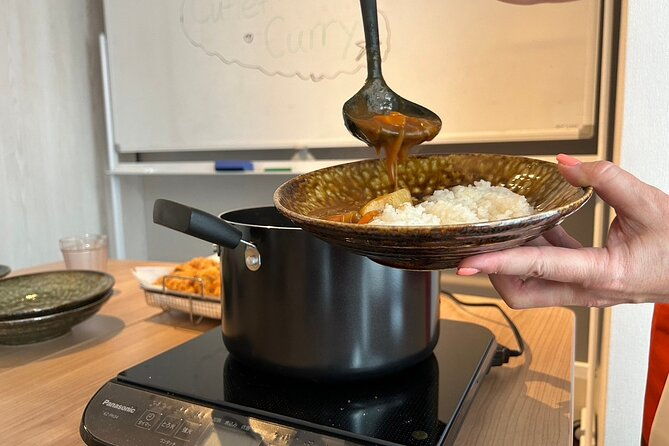 osaka-cooking-classkatsu-curry-bento-okonomiyaki-store-tour
