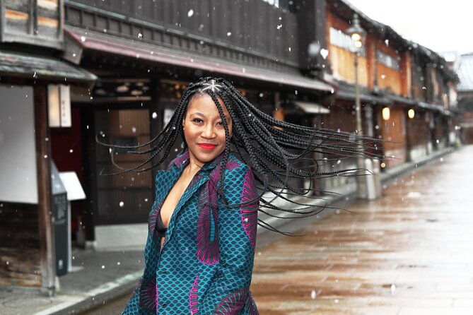 photoshoot-session-by-professional-photographer-in-kanazawa