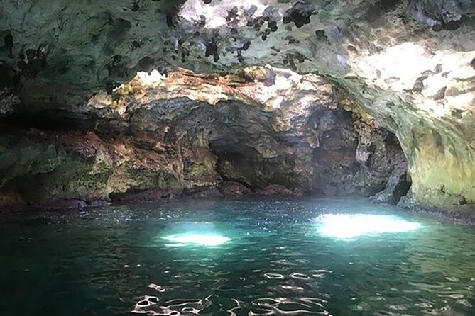 polignano-by-boat-amazing-sea-caves-and-free-drinks