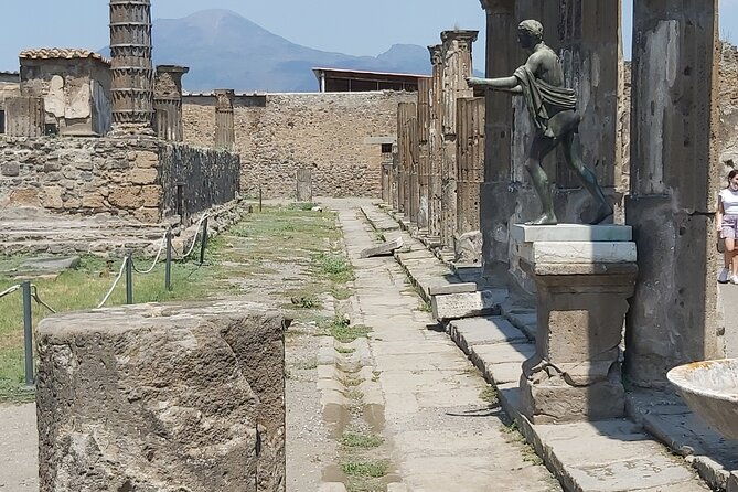 pompeii-tour-with-archaeologist