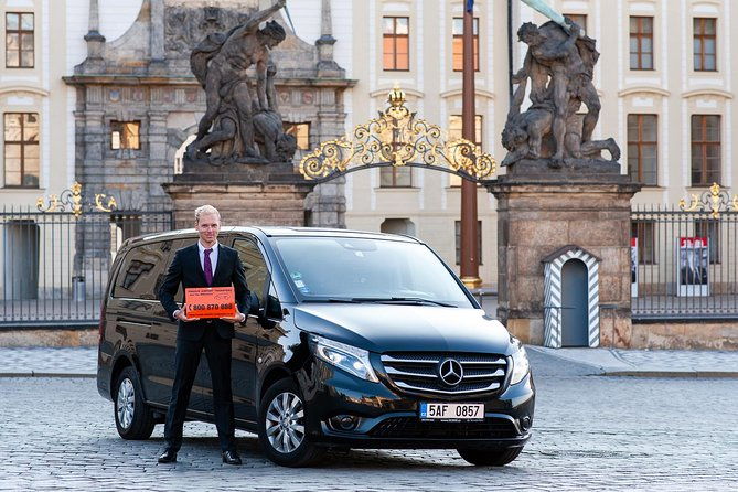 prague-airport-shared-arrival-transfer