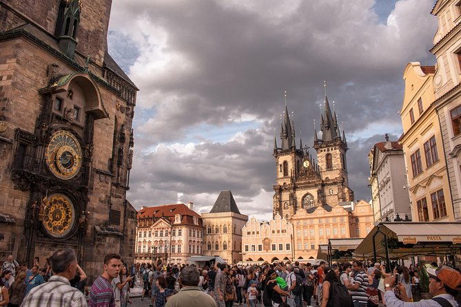 prague-old-town-new-town-and-jewish-quarter-morning-tour