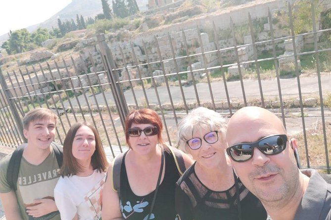 private-2-hour-sightseeing-experience-in-athens