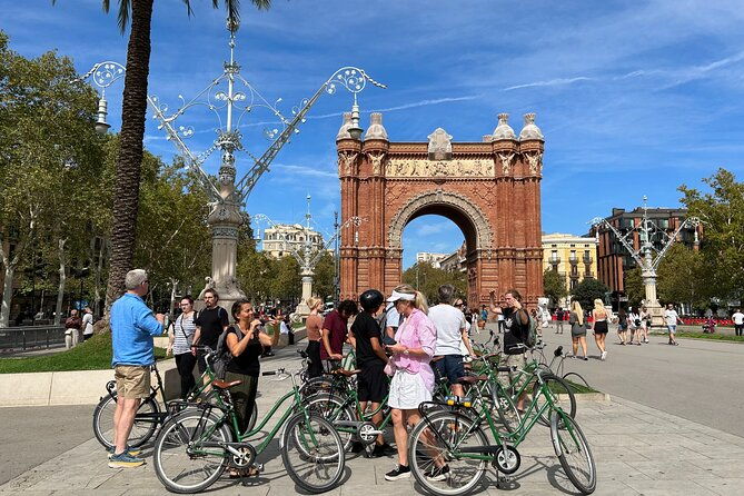 private-3-hour-barcelona-bike-tour-highlights-and-hidden-gems