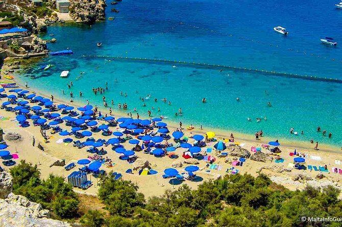 private-boat-tour-experience-with-snorkeling-blue-lagoon-and-comino