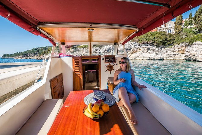private-boat-tour-explore-the-islands-find-hidden-caves-and-try-snorkelling