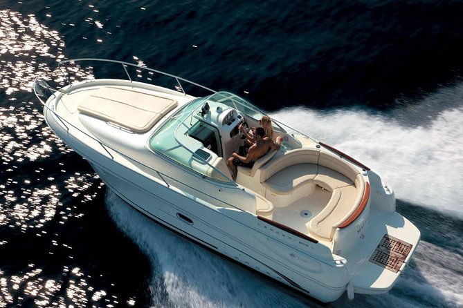 private-boat-tour-of-amalfi-coast-and-capri-by-jeanneau-leader