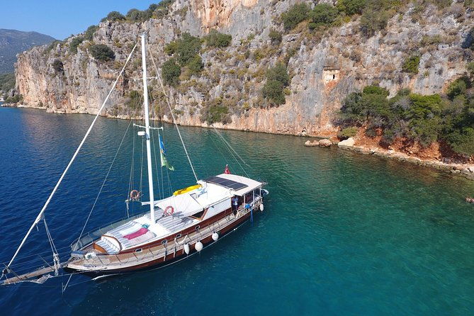 private-boat-trip-to-kas-islands-including-bbq-lunch