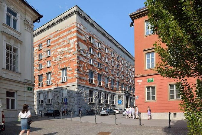 private-city-tour-of-ljubljana-2-hours-with-a-friendly-and-fun-local-guide
