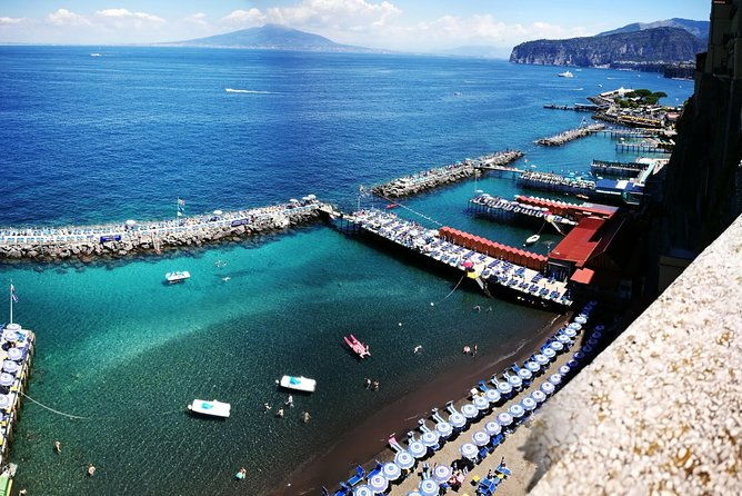 private-day-tour-of-pompeii-sorrento-and-positano-with-pick-up