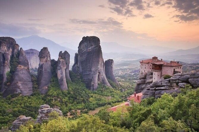 private-day-trip-from-thessaloniki-to-meteora