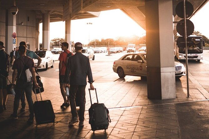 private-haneda-airport-pick-up-drop-off-in-tokyo