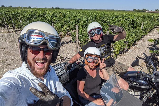 private-ride-in-the-vineyards-and-wine-tasting-from-saint-emilion