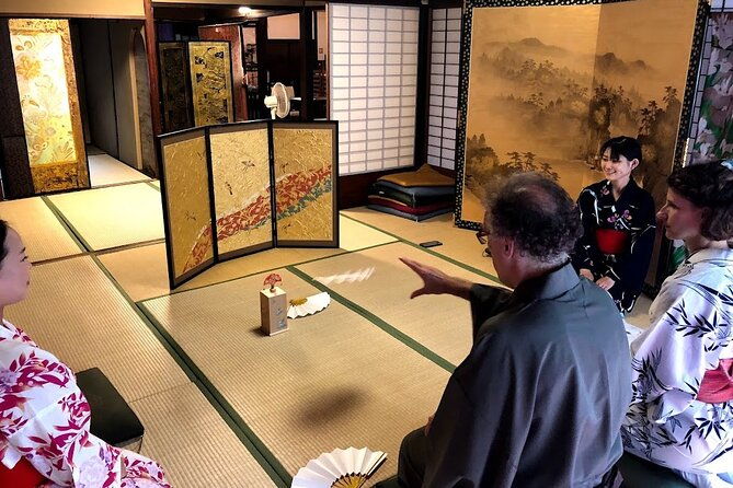 private-tea-ceremony-and-sake-tasting-in-kyoto-samurai-house