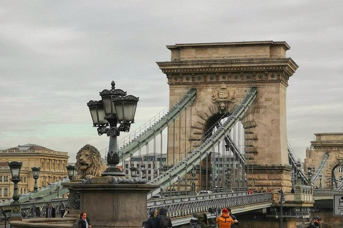 private-tour-around-budapest