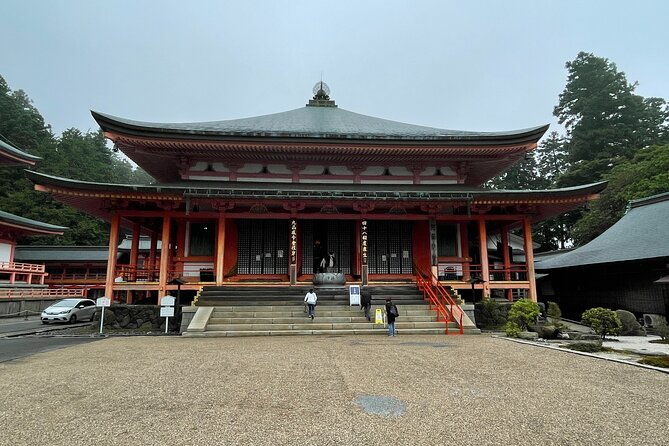 private-tour-of-enryakuji-a-world-heritage-sacred-buddhist-site