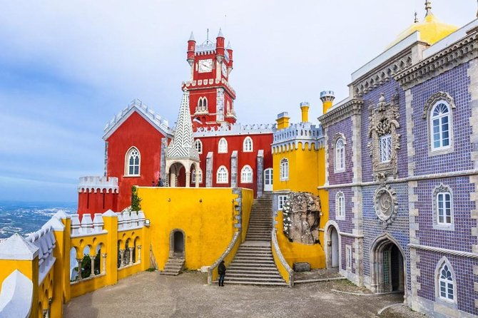 private-tour-sintra-cabo-da-roca-and-cascais-day-trip-from-lisbon