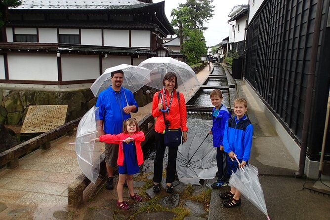 private-town-walk-in-hida-furukawa