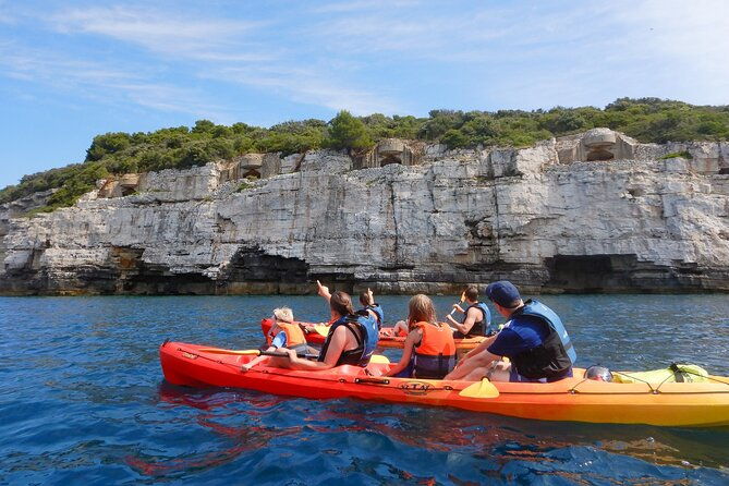pula-cliffs-cave-kayaking