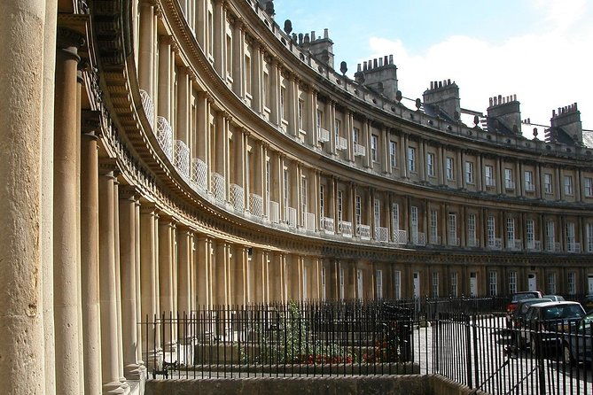 roman-baths-and-bath-city-walking-tour
