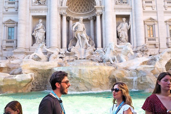 rome-in-one-day-with-colosseum-piazzas-and-vatican-city