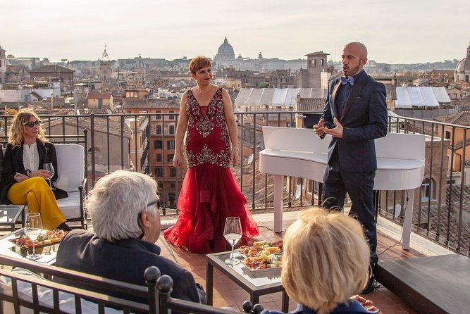 rooftop-bar-opera-show-the-great-beauty-of-rome